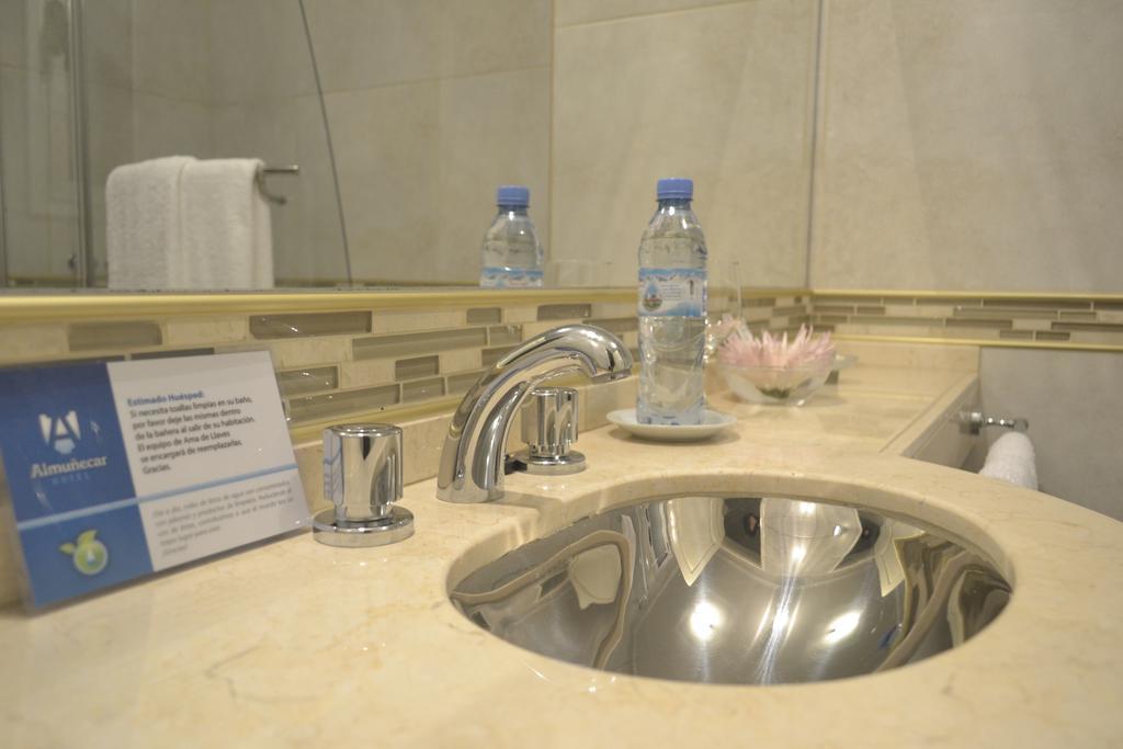 Almunecar Hotel Tartagal Стая снимка